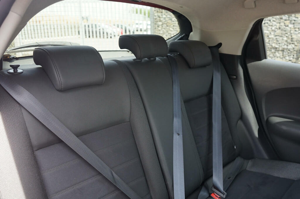 Nissan Juke 1.6 Acenta 2019 19 Black #36