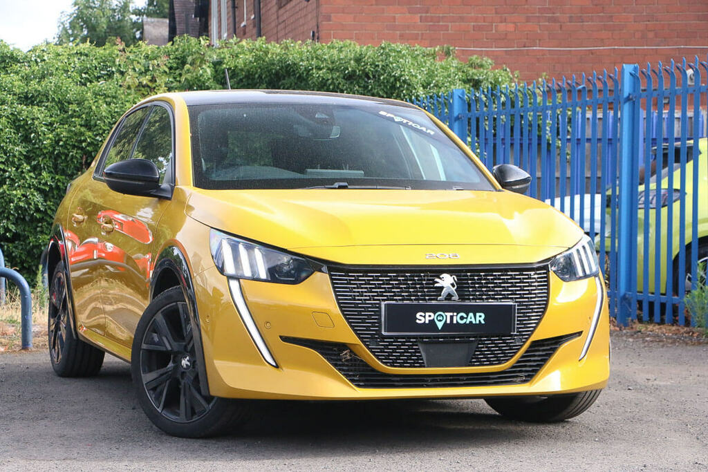 Peugeot 208 1.2 Puretech 100 Gt BD23DFU Yellow