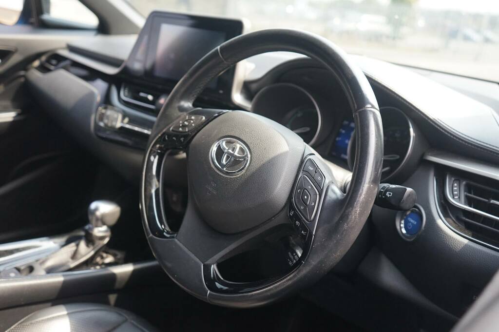 Toyota C-Hr 1.8 Hybrid Dynamic Cvt Blue #6