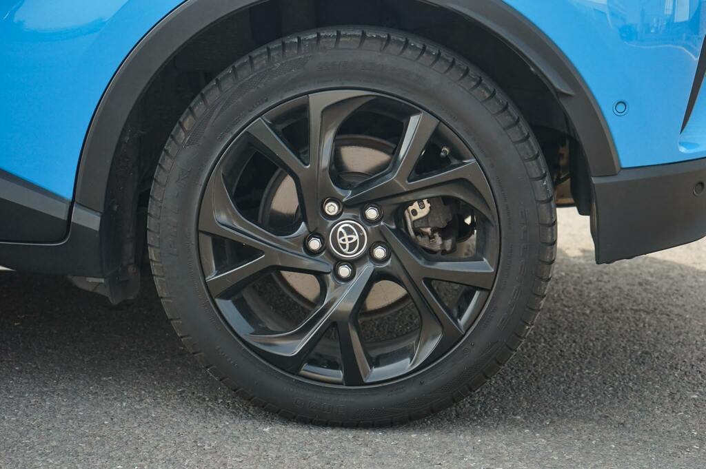 Toyota C-Hr 1.8 Hybrid Dynamic Cvt Blue #5