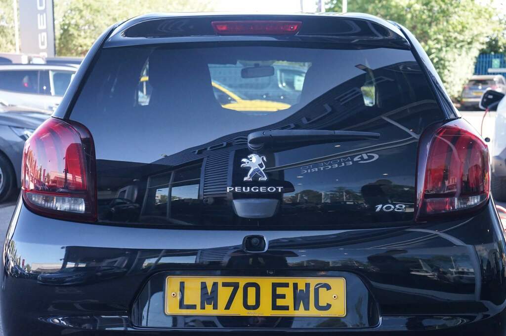 Peugeot 108 White #10