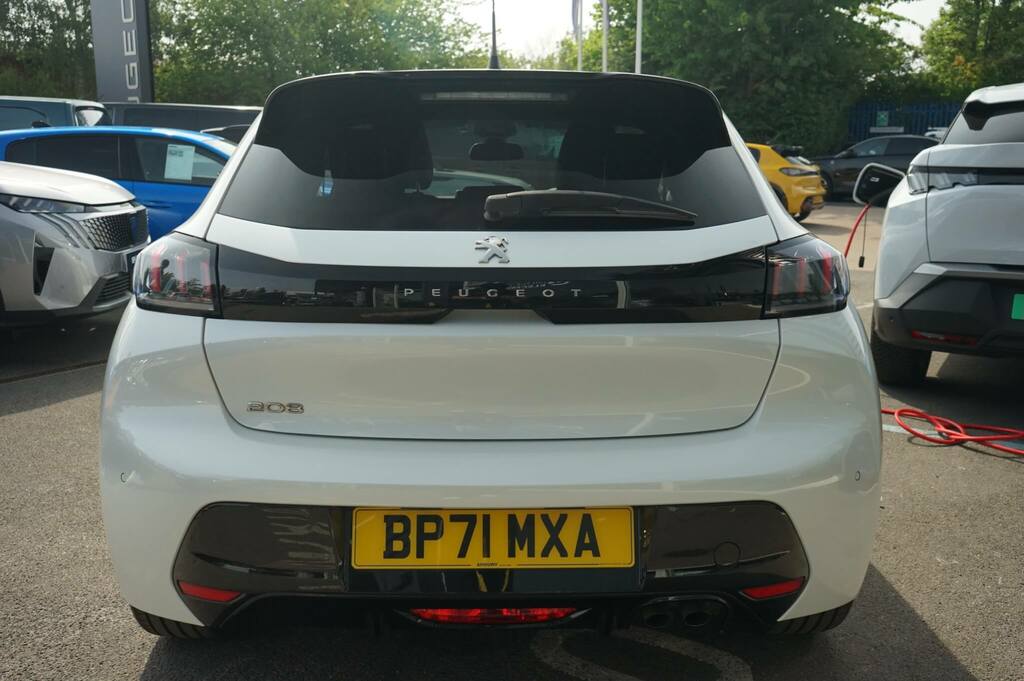 Peugeot 208 1.2L Puretech 130 Eat8 Ss 8-Speed White #4