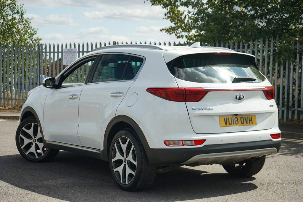 Kia Sportage 1.7 Crdi Isg Gt-line Dct White #3