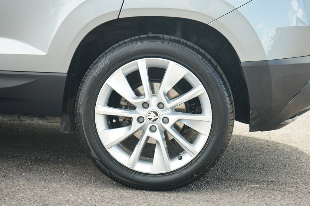 Skoda Karoq 2.0 Tdi Se L Grey #5