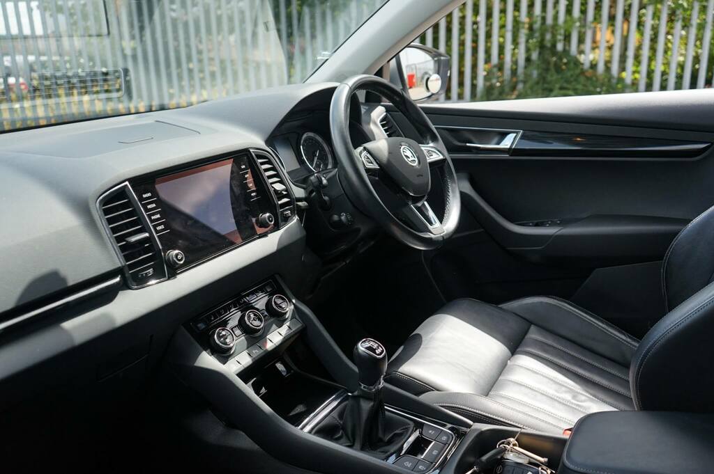 Skoda Karoq 2.0 Tdi Se L Grey #2