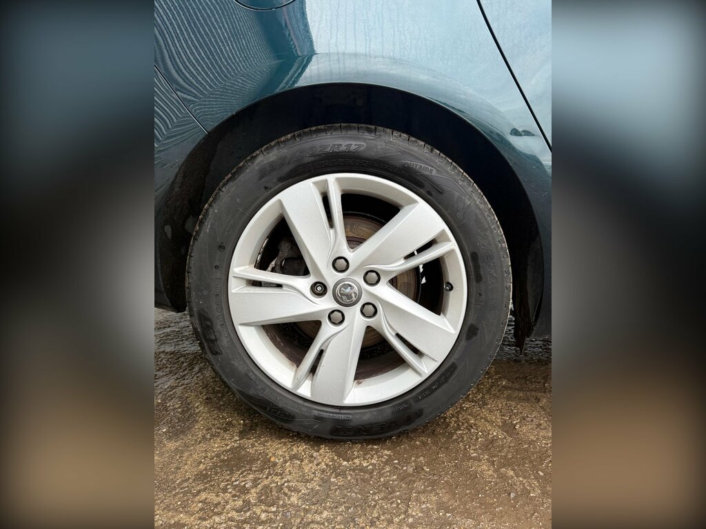 Vauxhall Astra 1.6 16V Elite Sports Tourer Euro 5 Green #40