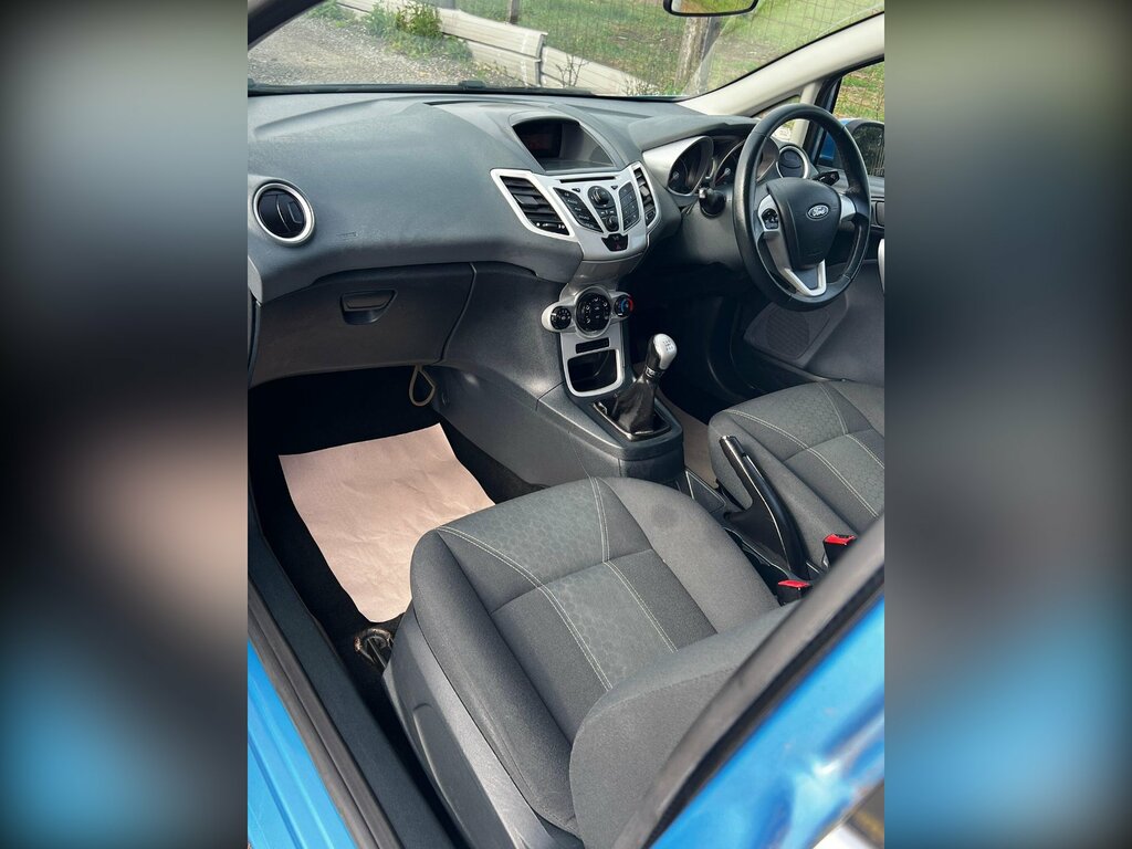 Ford Fiesta 1.25 Zetec Hatchback 133 Gkm, Silver #7