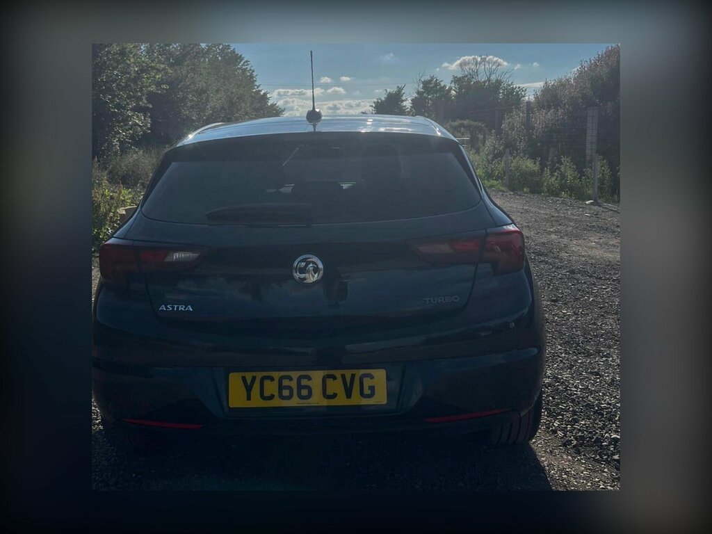 Vauxhall Astra 1.4I Turbo Elite Euro 6 YC66CVG Green #6
