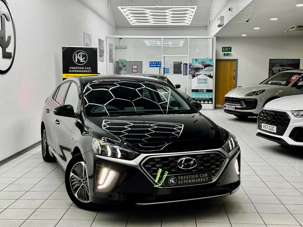 Hyundai Ioniq Hatchback 1.6 H-gdi 8.9Kwh Premium Se Dct Euro 6 Black