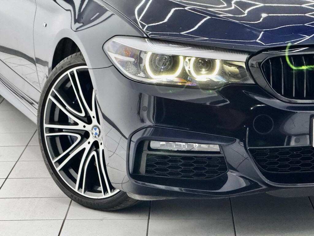BMW 5 Series Saloon 3.0 540I Gpf M Sport Xdrive Euro 6 S Black #2