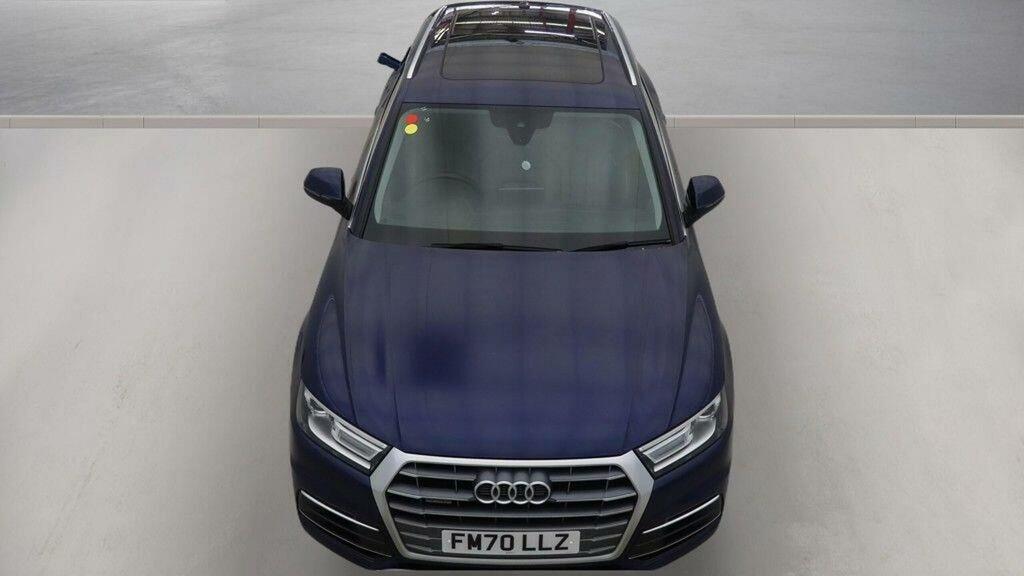 Audi Q5 2L Black Edition White #10
