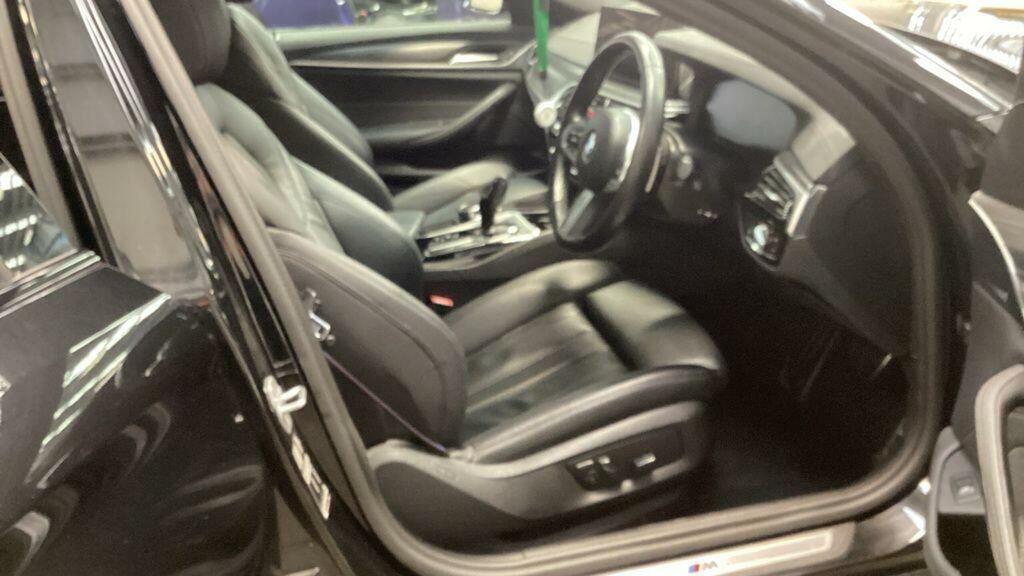 BMW 5 Series 2.0 520I Mht M Sport Touring Steptronic Euro 6 S Black #5