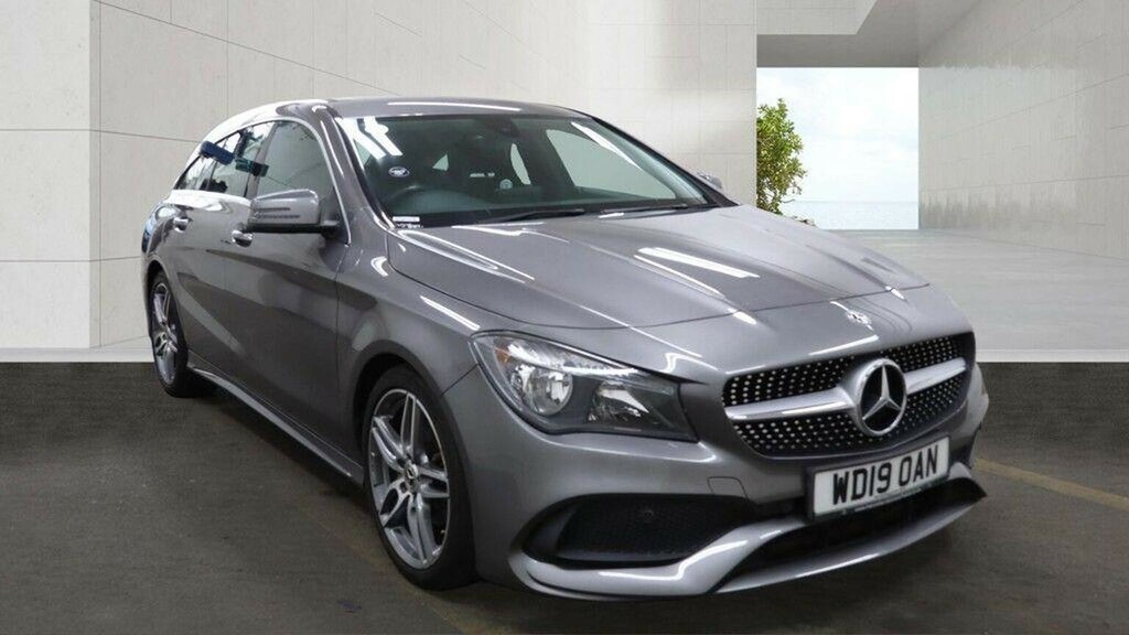 Mercedes-Benz CLA Class 1.6 Cla200 Amg Line Edition Shooting Brake 7G-dct Grey