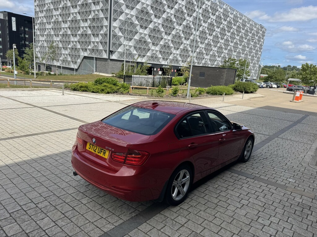 BMW 3 Series 2.0 318D Exclusive Edition Touring Euro 5 Ss Black #25