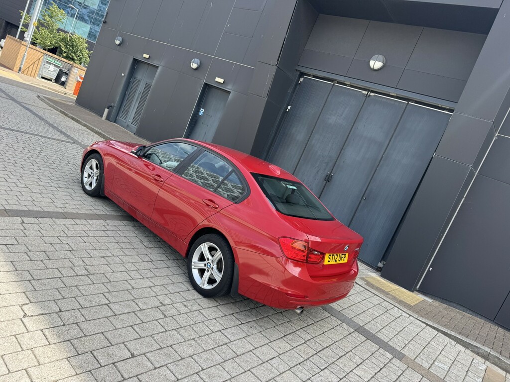BMW 3 Series 2.0 318D Exclusive Edition Touring Euro 5 Ss Black #32