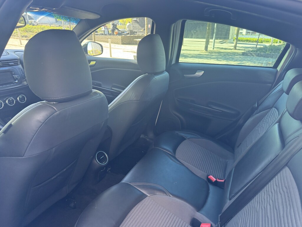 Alfa Romeo Giulietta Hatchback Black #31