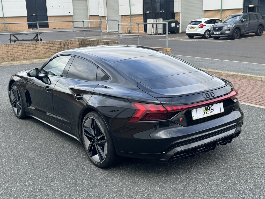 Audi Rs E-Tron Gt Carbon Vorsprung 440,00 Kw Grey #24
