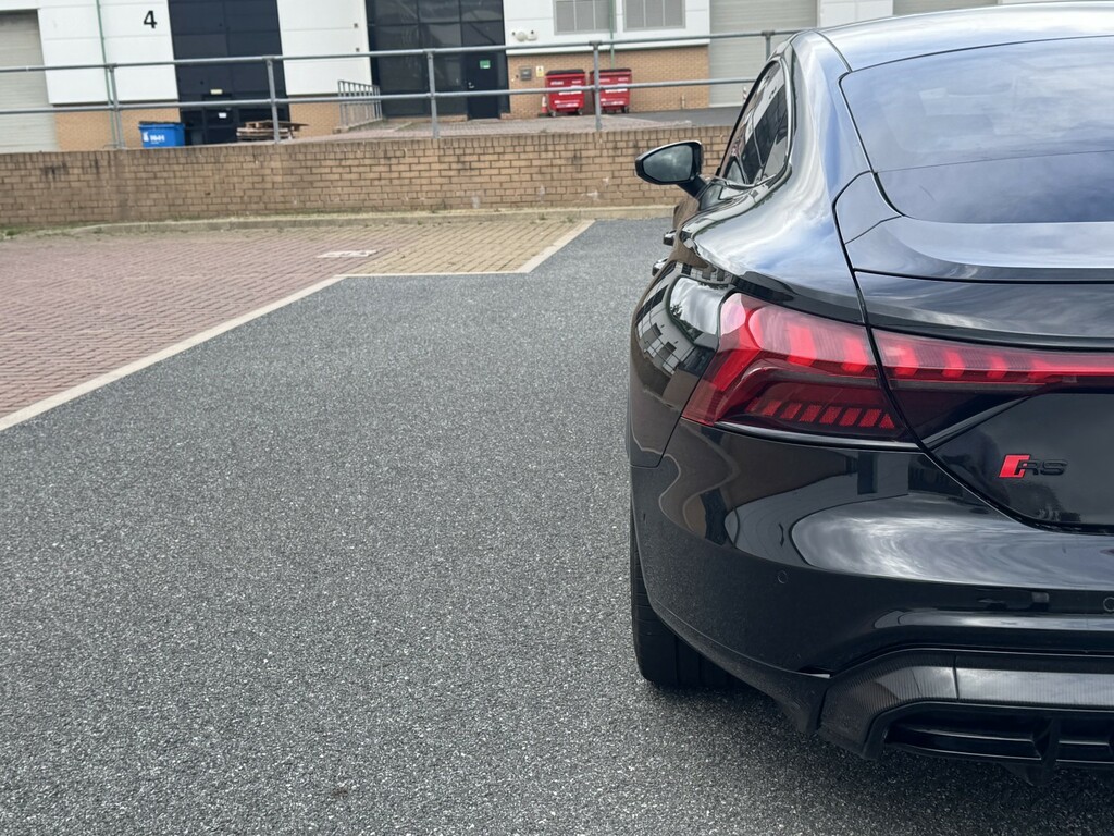 Audi Rs E-Tron Gt Carbon Vorsprung 440,00 Kw Grey #23