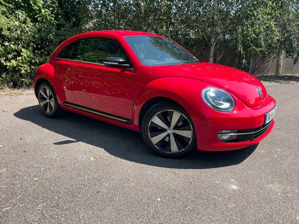 Volkswagen Beetle Hatchback White #8