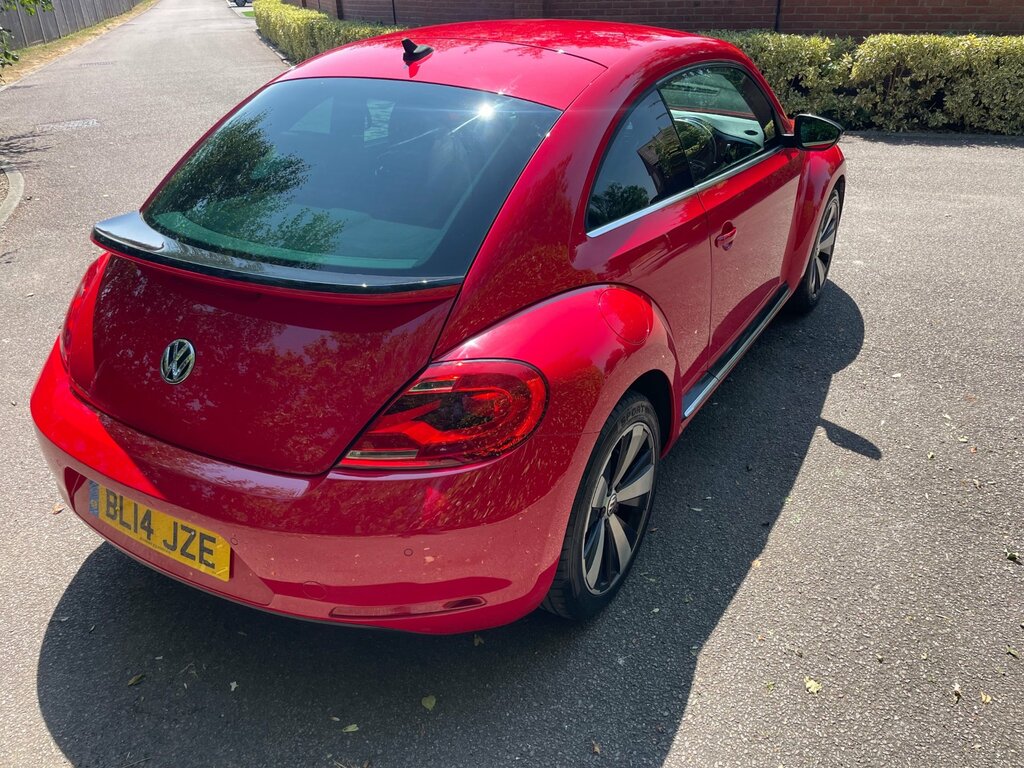 Volkswagen Beetle Hatchback White #14