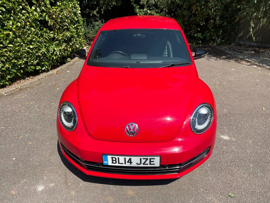 Volkswagen Beetle Hatchback White #7
