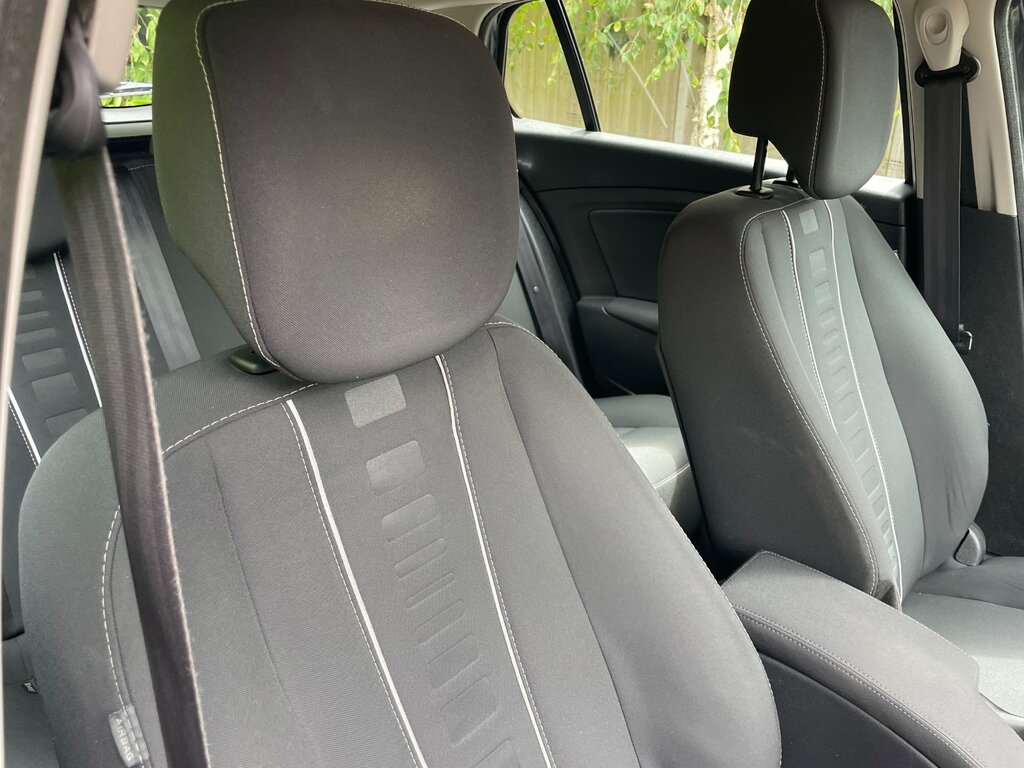 Renault Megane Megane Dynamique Tomtom Vvt Blue #33