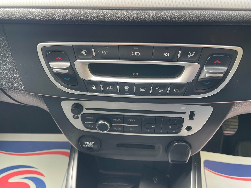 Renault Megane Megane Dynamique Tomtom Vvt Blue #32