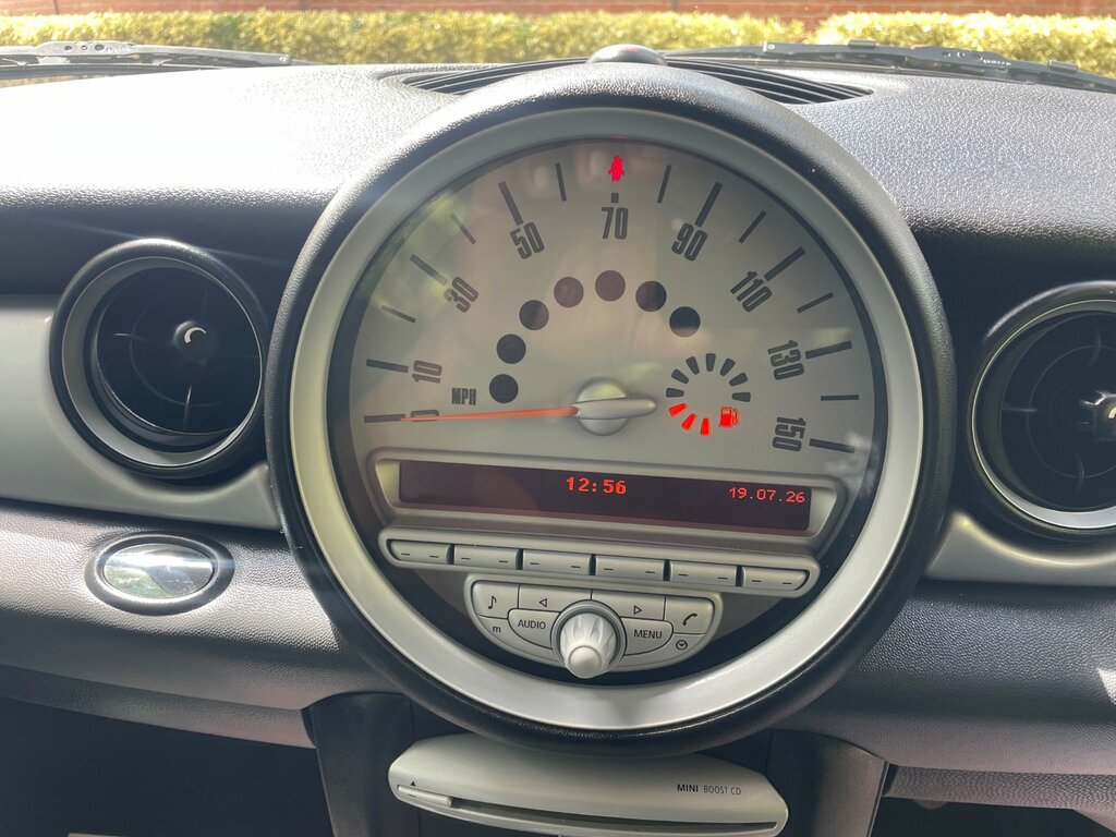 Mini Hatch 1.6 Cooper Hatchback Euro 4 120 Silver #31