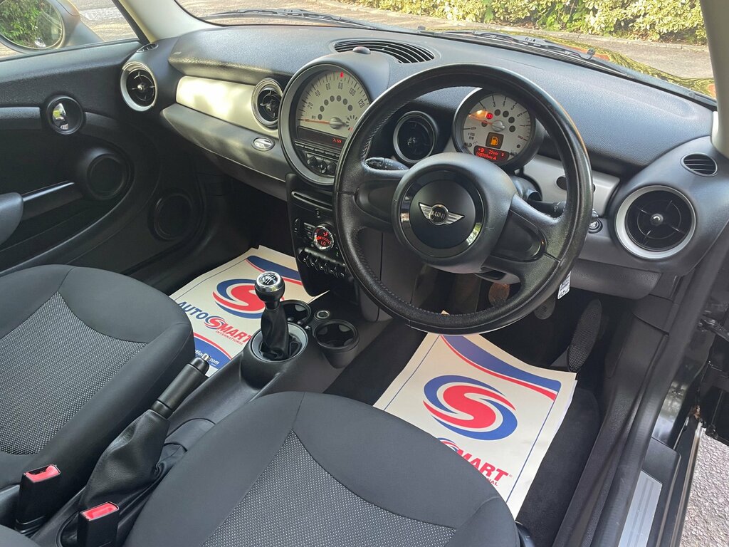 Mini Hatch 1.6 One Hatchback Euro 5 98 Ps Black #2