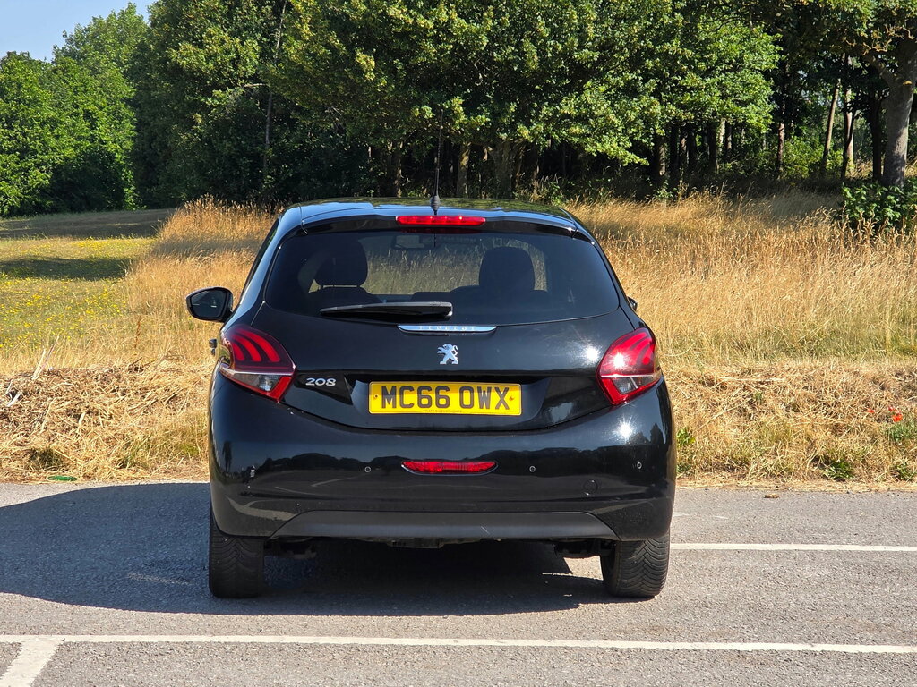 Peugeot 208 1.6 Bluehdi Allure Hatchback Eur Black #6