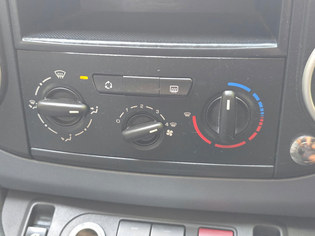 Peugeot Partner Tepee 1.6 Hdi 8V 112 Ps Outdoor Mpv Grey #26