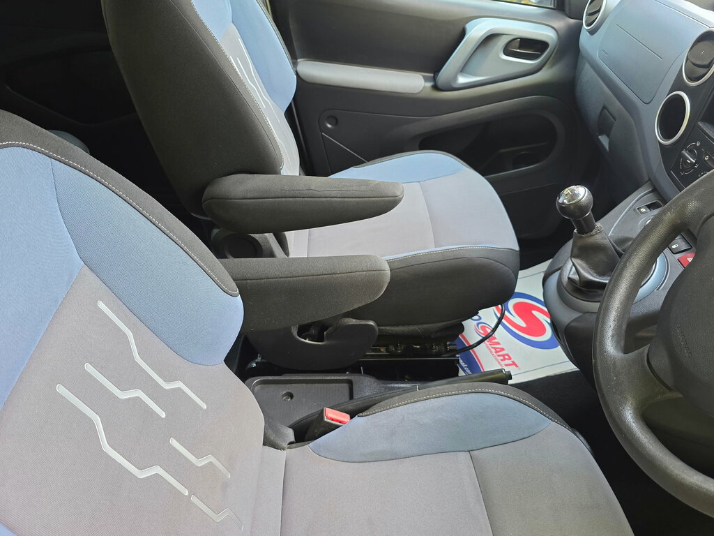 Peugeot Partner Tepee 1.6 Hdi 8V 112 Ps Outdoor Mpv Grey #32