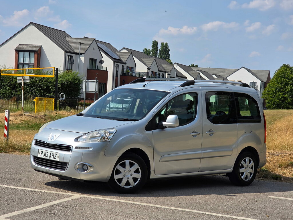 Peugeot Partner Tepee 1.6 Hdi Tepee S Mpv 139 Gkm, 9 Silver #3