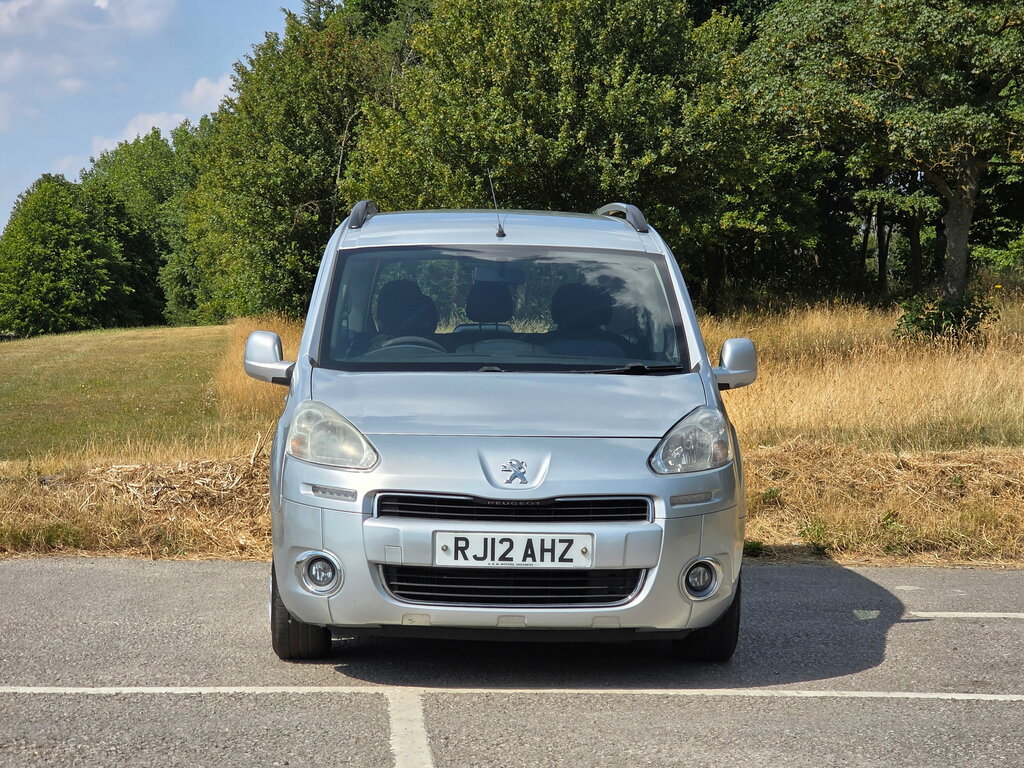Peugeot Partner Tepee 1.6 Hdi Tepee S Mpv 139 Gkm, 9 Silver #2