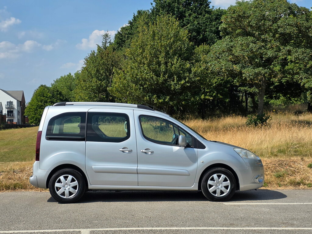 Peugeot Partner Tepee 1.6 Hdi 8V 112 Ps Outdoor Mpv Grey #8