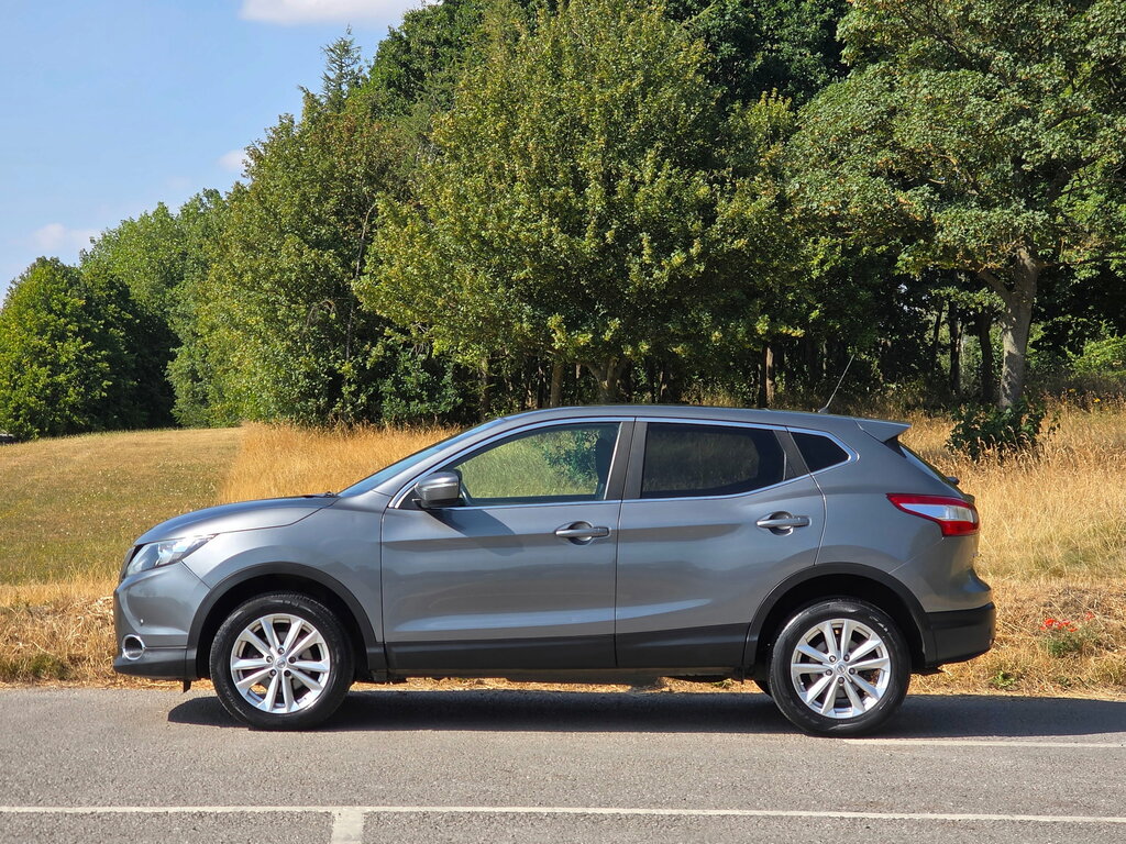 Nissan Qashqai Qashqai Hatchback Grey #4