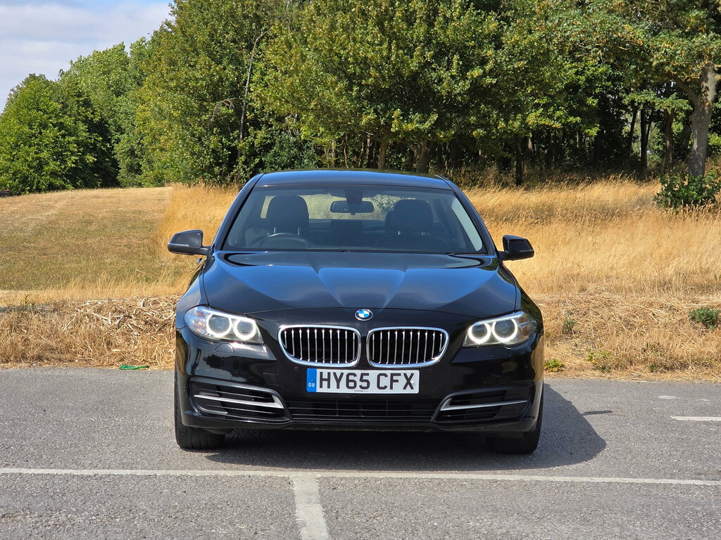 BMW 5 Series 5 Series Saloon Black #2