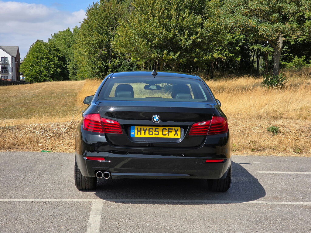 BMW 5 Series 5 Series Saloon Black #6