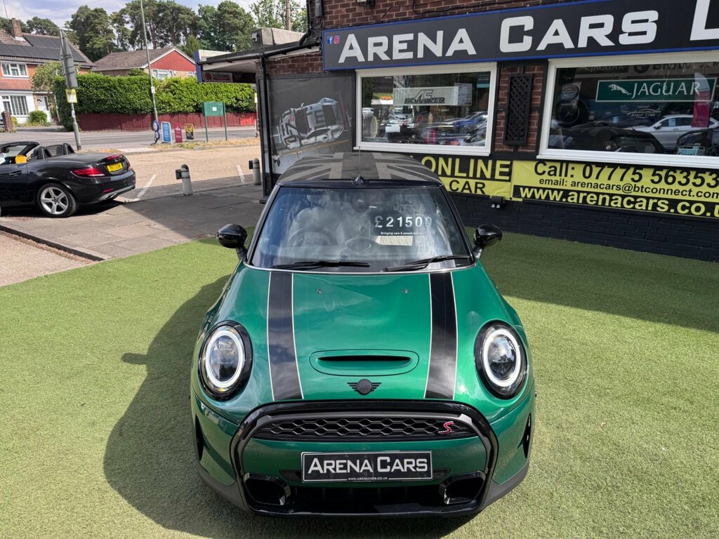 Mini Convertible 2.0 Cooper S Exclusive Convertible Step Green #2