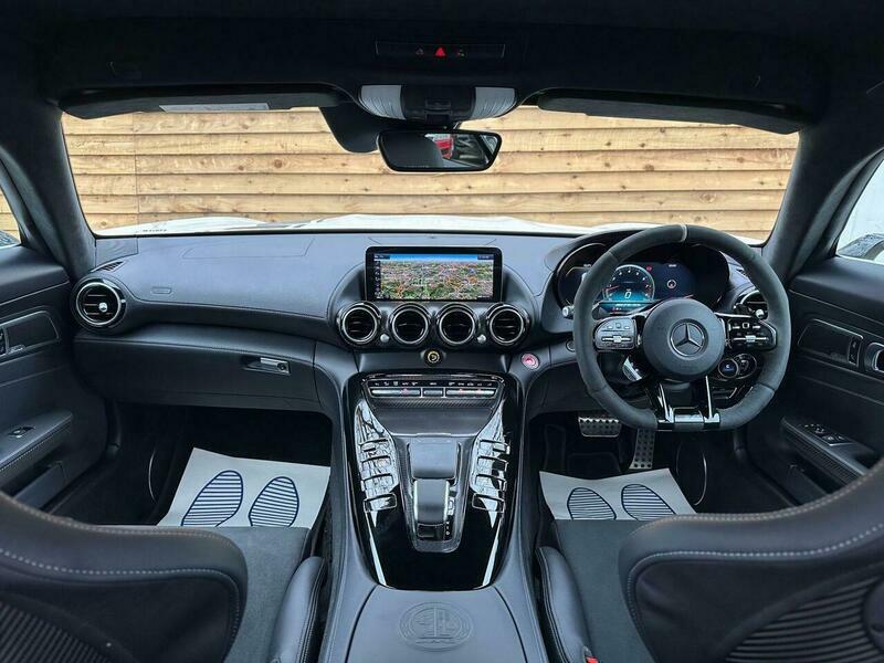 Mercedes-Benz A Class 4.0 V8 Biturbo R White #4