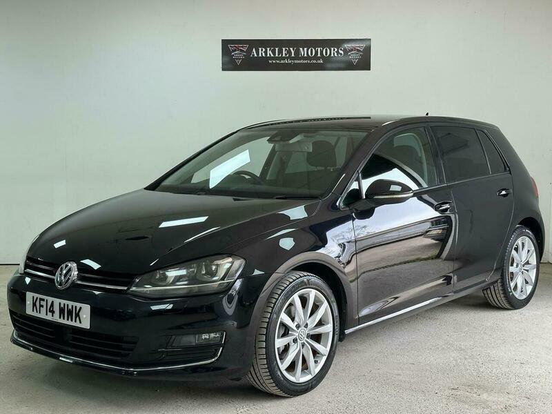 Volkswagen Golf 1.4 Tsi Bluemotion Tech KF14WWK Black #2