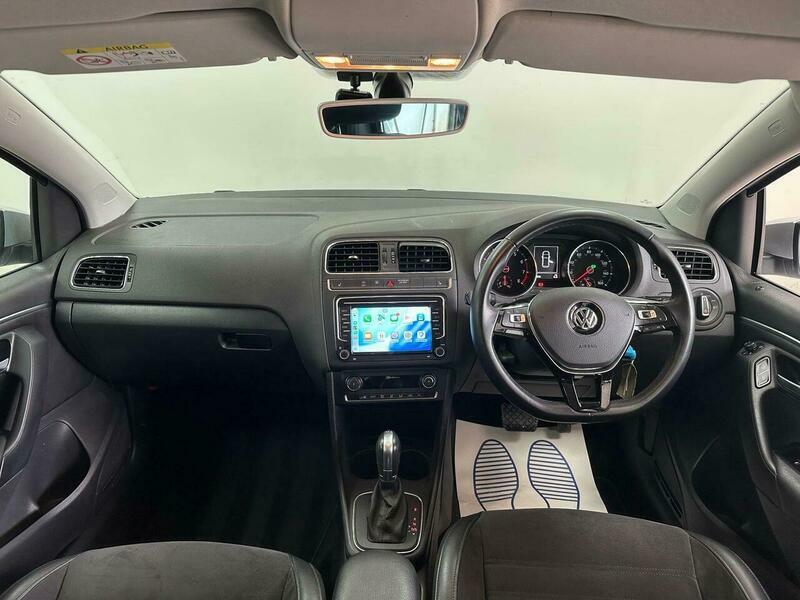 Volkswagen Polo 1.2 Tsi Bluemotion Tech Silver #4