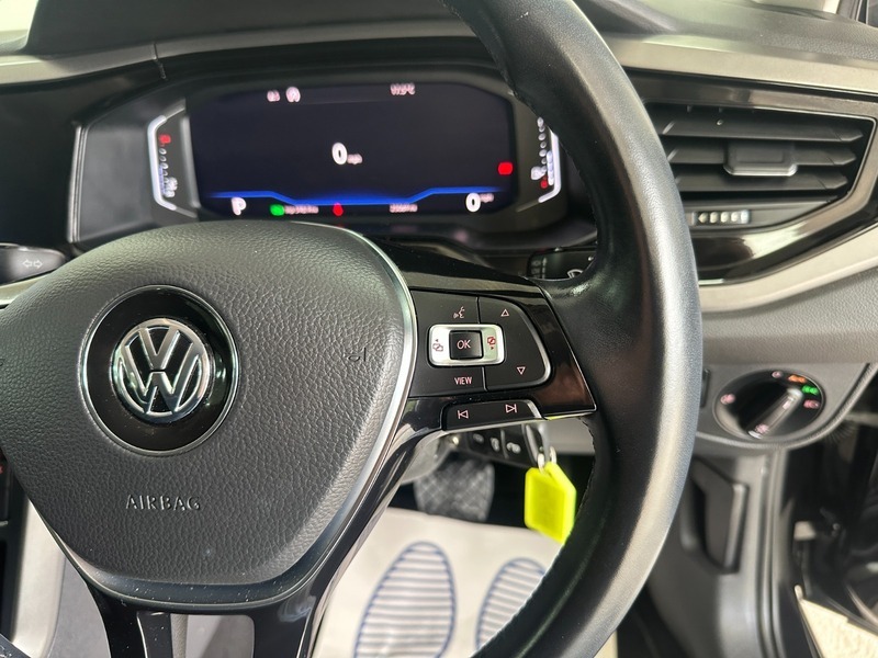 Volkswagen Polo Gti Tsi Dsg Red #9
