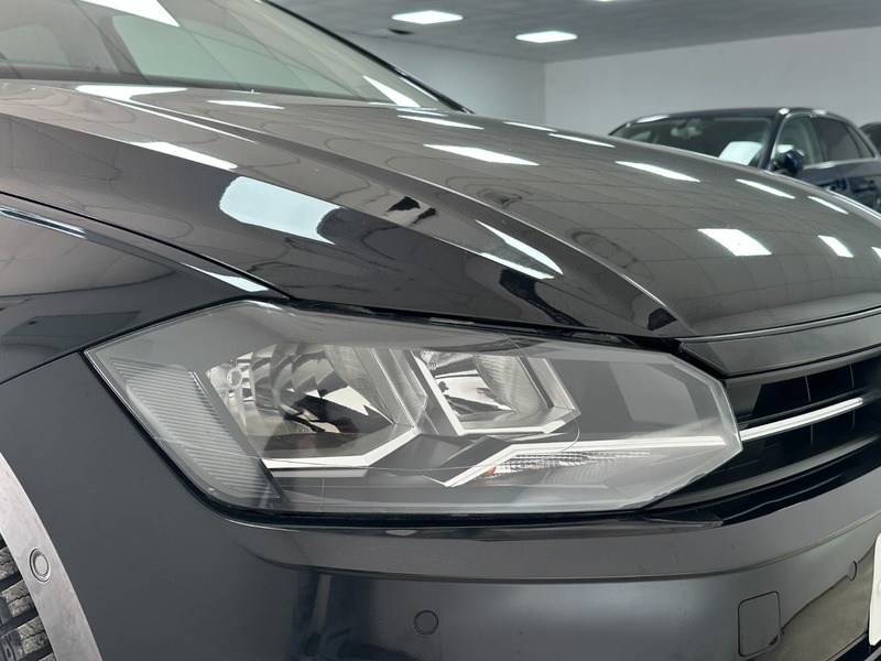 Volkswagen Polo Gti Tsi Dsg Red #30