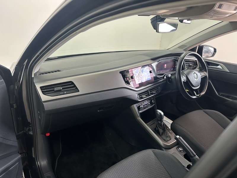 Volkswagen Polo Gti Tsi Dsg Red #32