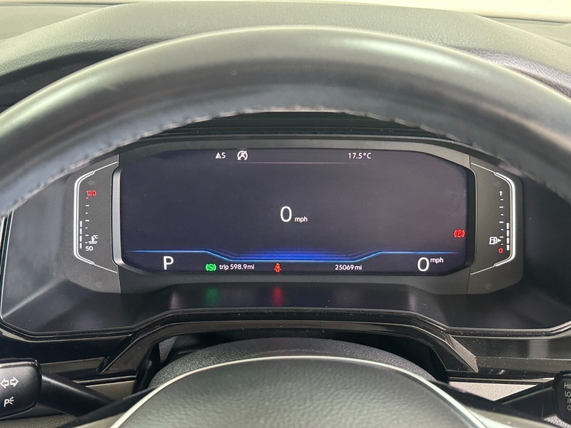 Volkswagen Polo Gti Tsi Dsg Red #10