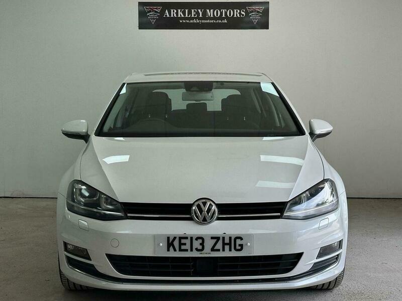 Volkswagen Golf 1.4 Tsi Bluemotion Tech White #3