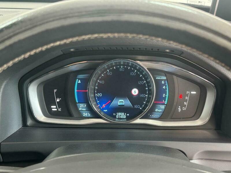 Volvo V60 D4 R-design Nav Blue #18