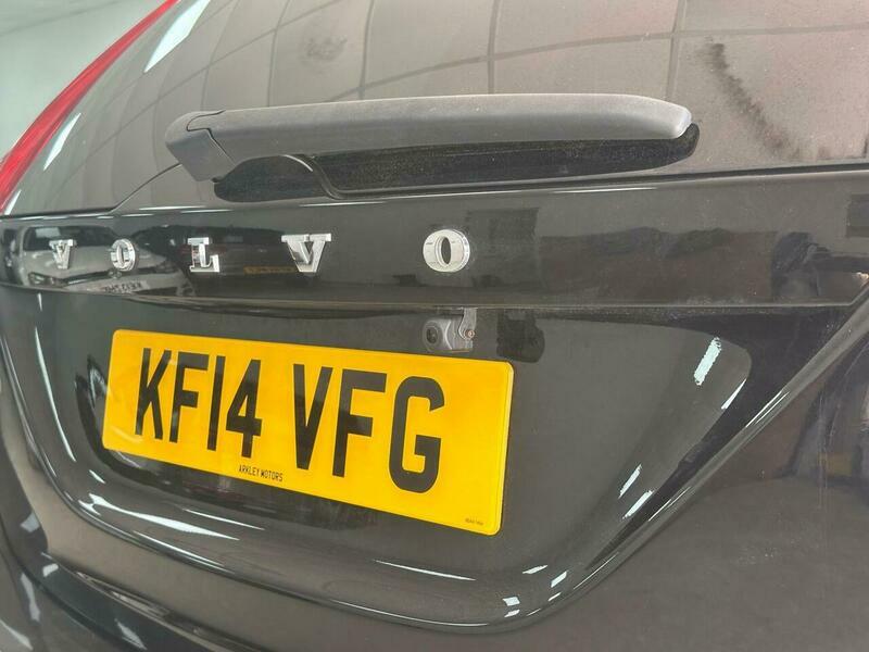 Volvo V60 D4 R-design Nav Blue #11