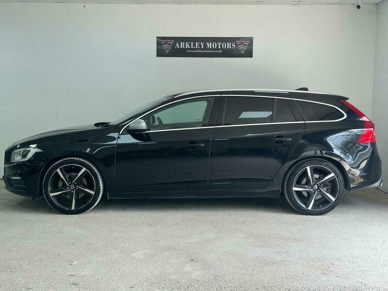 Volvo V60 D4 R-design Nav Blue #7